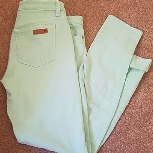 EUC JOE'S JEANS menthol color straight leg